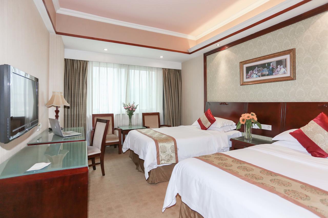 Vienna Hotel Ningbo Xiangshan Coach Terminal Exterior photo